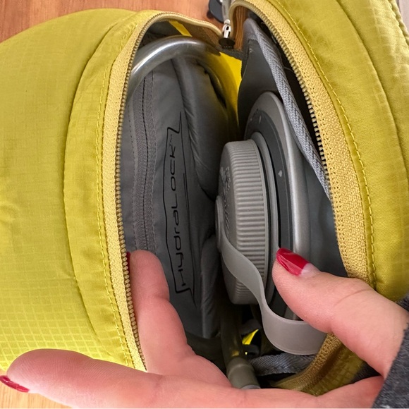 Osprey Raptor 10 Backpack - Picture 7 of 8